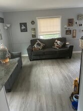 1936 Tudor St in Cuyahoga Falls, OH - Building Photo - Building Photo