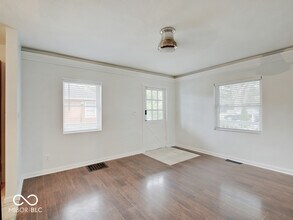 1035 Helen Dr in Indianapolis, IN - Building Photo - Building Photo