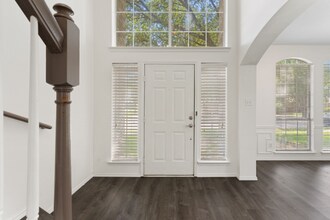 2802 Briarbrook Ln in Garland, TX - Building Photo - Building Photo