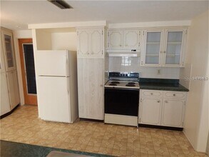 4928 Guardian Ave in Holiday, FL - Building Photo - Building Photo