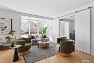 301 Mission St in San Francisco, CA - Foto de edificio - Building Photo