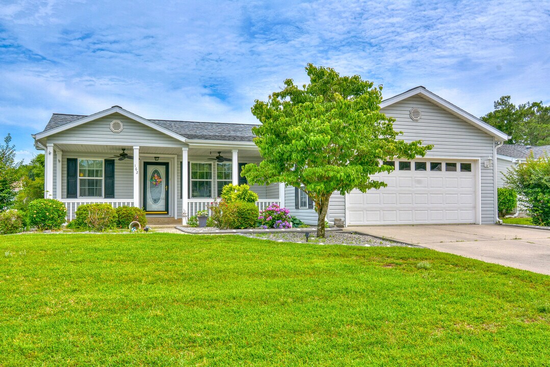 162 Wellspring Dr in Conway, SC - Building Photo