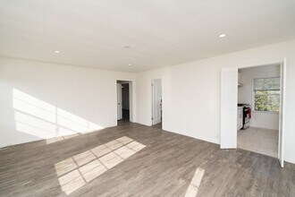 1411 S Eighth Ave in Arcadia, CA - Building Photo - Building Photo
