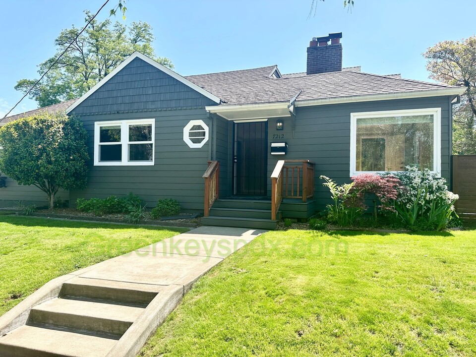 7212 NE Tillamook St in Portland, OR - Building Photo