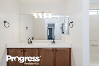 1097 W Desert Hills Dr photo'