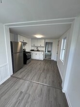 11 Elm St in Lowell, MA - Building Photo - Building Photo