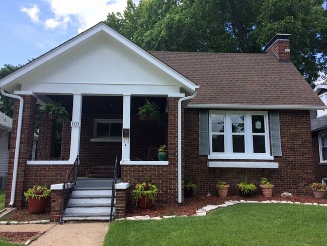 property at 27 S 35th St