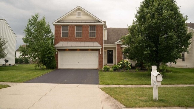 property at 1664 Boxwood Dr