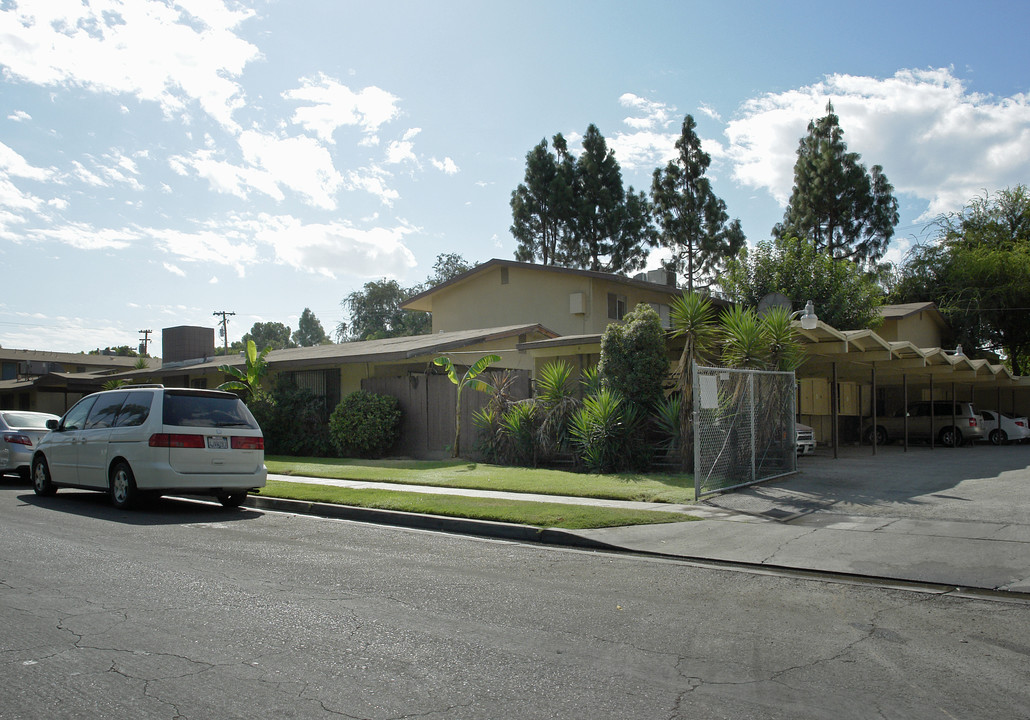 Tamra Terrace Apartments in Fresno, CA - Foto de edificio