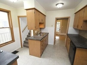 1039 23rd Ave SE in Minneapolis, MN - Building Photo - Building Photo