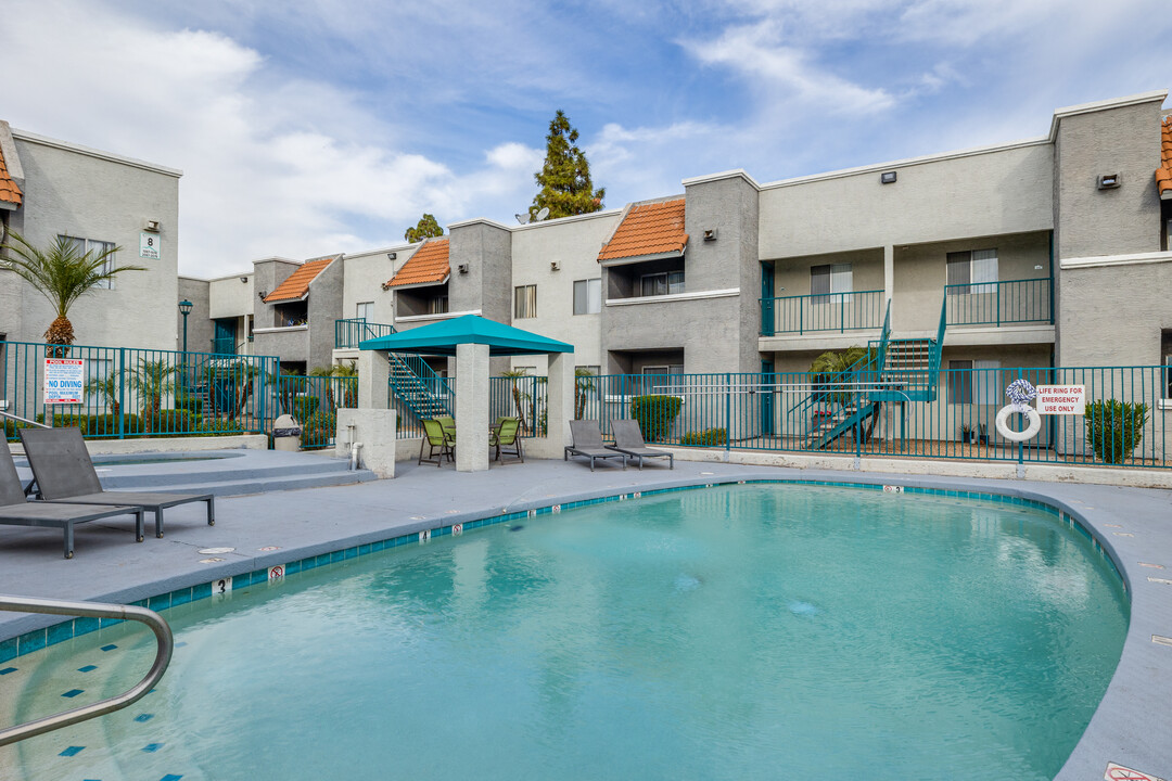 The Canyons on Colter Apartments in Glendale, AZ - Foto de edificio