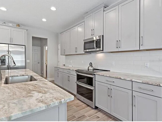 5130 78th St Cir E in Bradenton, FL - Building Photo - Building Photo