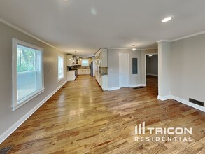 679 Ora Ave SE in Atlanta, GA - Building Photo - Building Photo