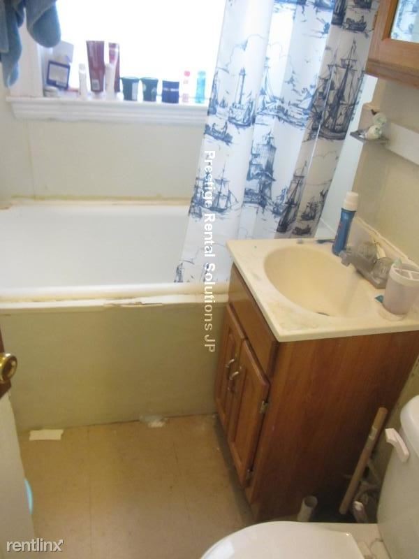 225 Kelton St-Unit -Apt 9 in Boston, MA - Building Photo - Building Photo
