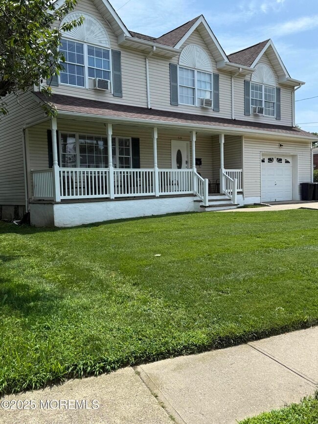 property at 519 2nd Ave