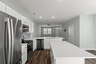 413 Sunfish LN in Sneads Ferry, NC - Building Photo - Building Photo