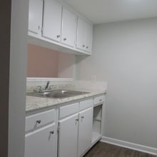 611 E 11th St in Greenville, NC - Building Photo - Building Photo