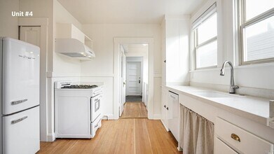 425 B St in Petaluma, CA - Building Photo - Building Photo