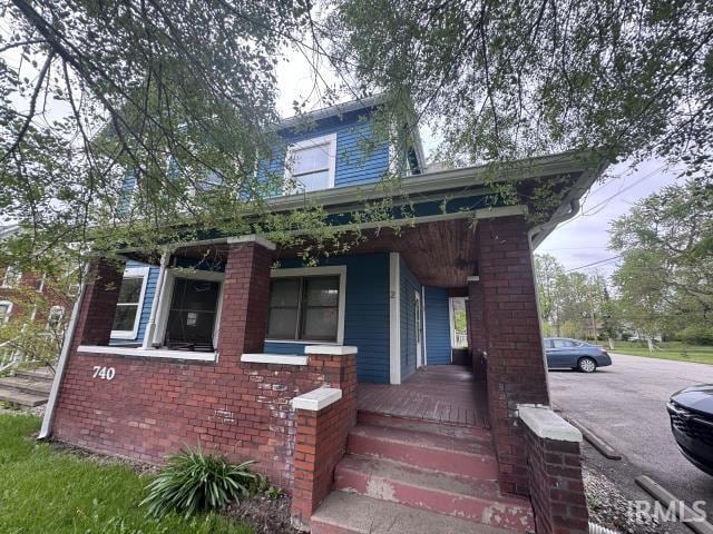 property at 740 E State St