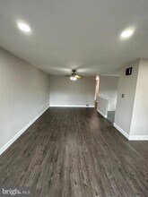 15105 Kallaste Dr in Philadelphia, PA - Building Photo - Building Photo