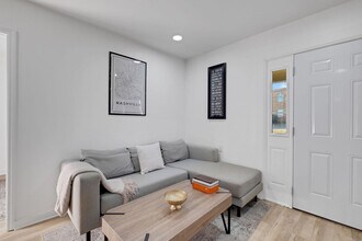 69B Donelson St in Nashville, TN - Building Photo - Building Photo