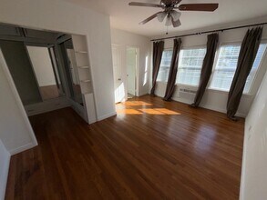 14641 Moorpark St in Los Angeles, CA - Building Photo - Building Photo