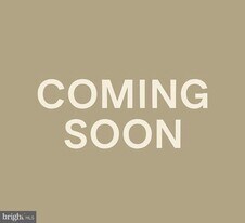 4600 Duke St, Unit 1524 in Alexandria, VA - Building Photo