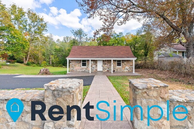 property at 6733 Leeds Manor Rd