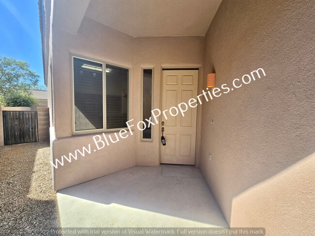 5541 N Silver Stream Way in Tucson, AZ - Building Photo - Building Photo