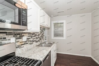 2019 Catalpa Ave in North College Hill, OH - Building Photo - Building Photo