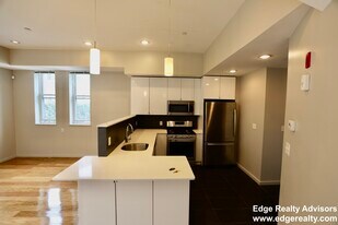 24 Greylock Rd, Unit 1 in Boston, MA - Building Photo