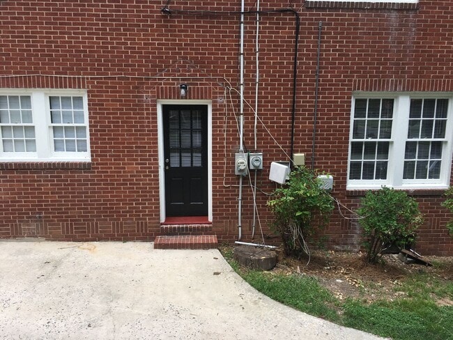 property at 1143 N Broad St