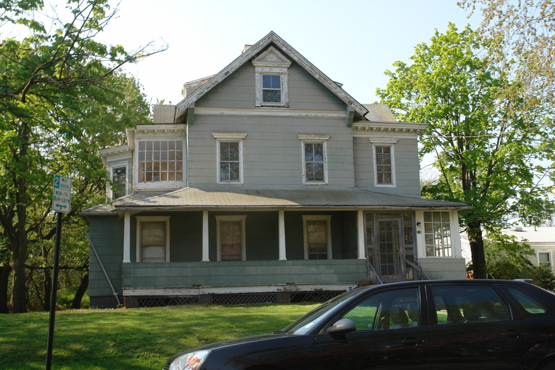 176 Franklin Ave in Long Branch, NJ - Building Photo