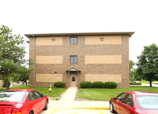 Penelope 38 Apartments in Ankeny, IA - Building Photo - Building Photo