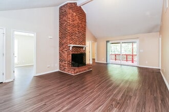 6009 Falstaff Dr in Charlotte, NC - Building Photo - Building Photo