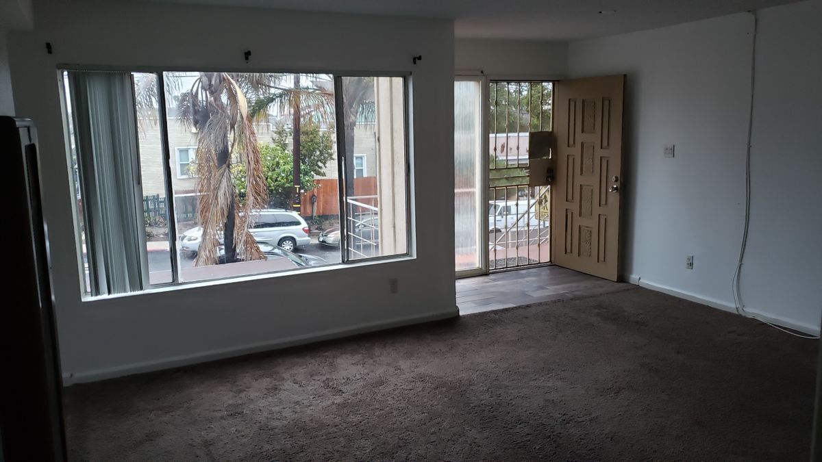 637 W 32nd St in Los Angeles, CA - Building Photo