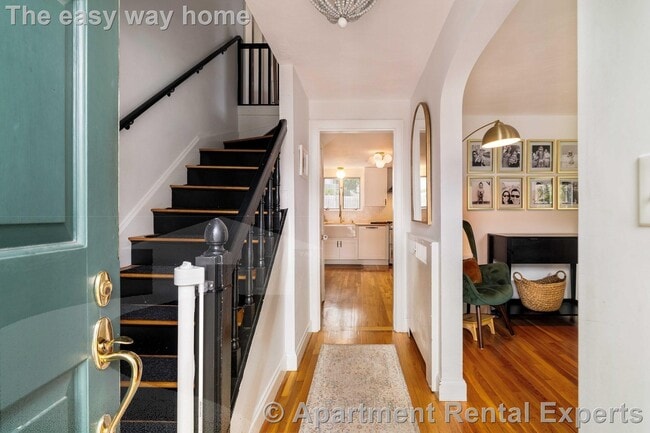 19 Trenton St in Melrose, MA - Foto de edificio - Building Photo