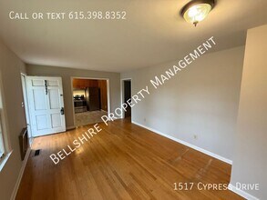 1517 Cypress Dr in Murfreesboro, TN - Building Photo - Building Photo