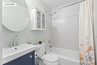 115 Eastern Pkwy in Brooklyn, NY - Building Photo - Building Photo