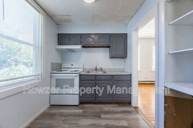 property at 11 Union St