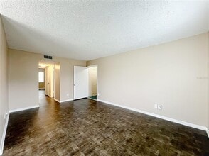 4223 Parkside Dr in Orlando, FL - Building Photo - Building Photo