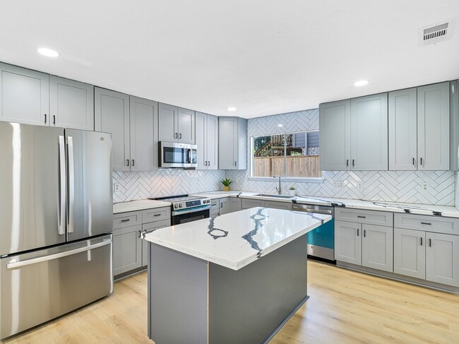 property at 1306 Briarmead Dr