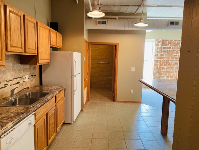 311 N 8th St in Lincoln, NE - Building Photo - Building Photo