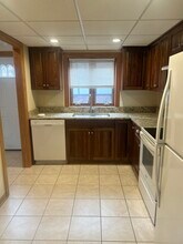 1988 Green Bay Rd in Highland Park, IL - Building Photo - Building Photo