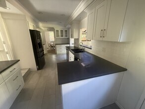 217 Starlane Dr in La Cañada Flintridge, CA - Building Photo - Building Photo