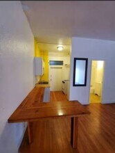 101 Dudley Ave in Venice, CA - Foto de edificio - Building Photo