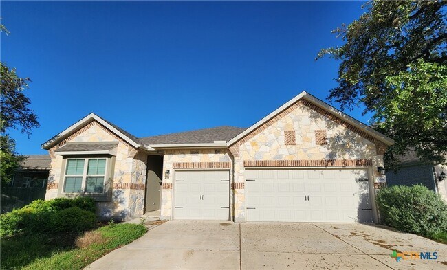 969 Carriage Loop in New Braunfels, TX - Building Photo - Building Photo