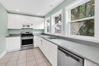 15 Knoll St in Boston, MA - Building Photo - Building Photo