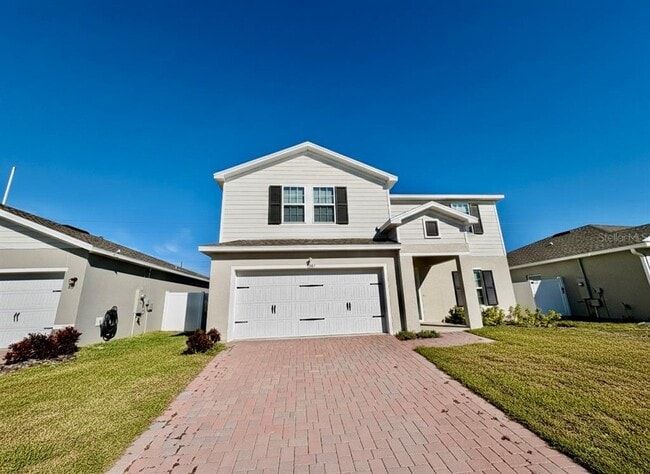 property at 1221 Lexington Ln