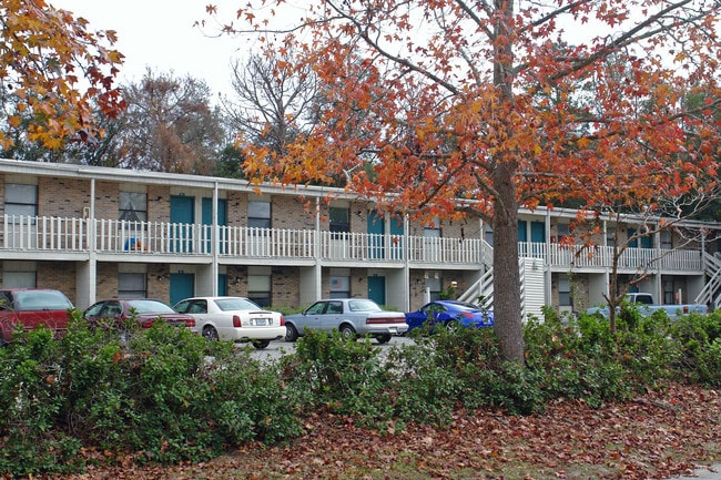 Wesvue in Fort Walton Beach, FL - Building Photo - Building Photo